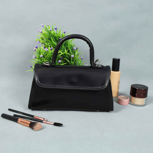 Pure leather sling bag for girls and women with fabulous finish, Art: BG-1567 Pack of 25