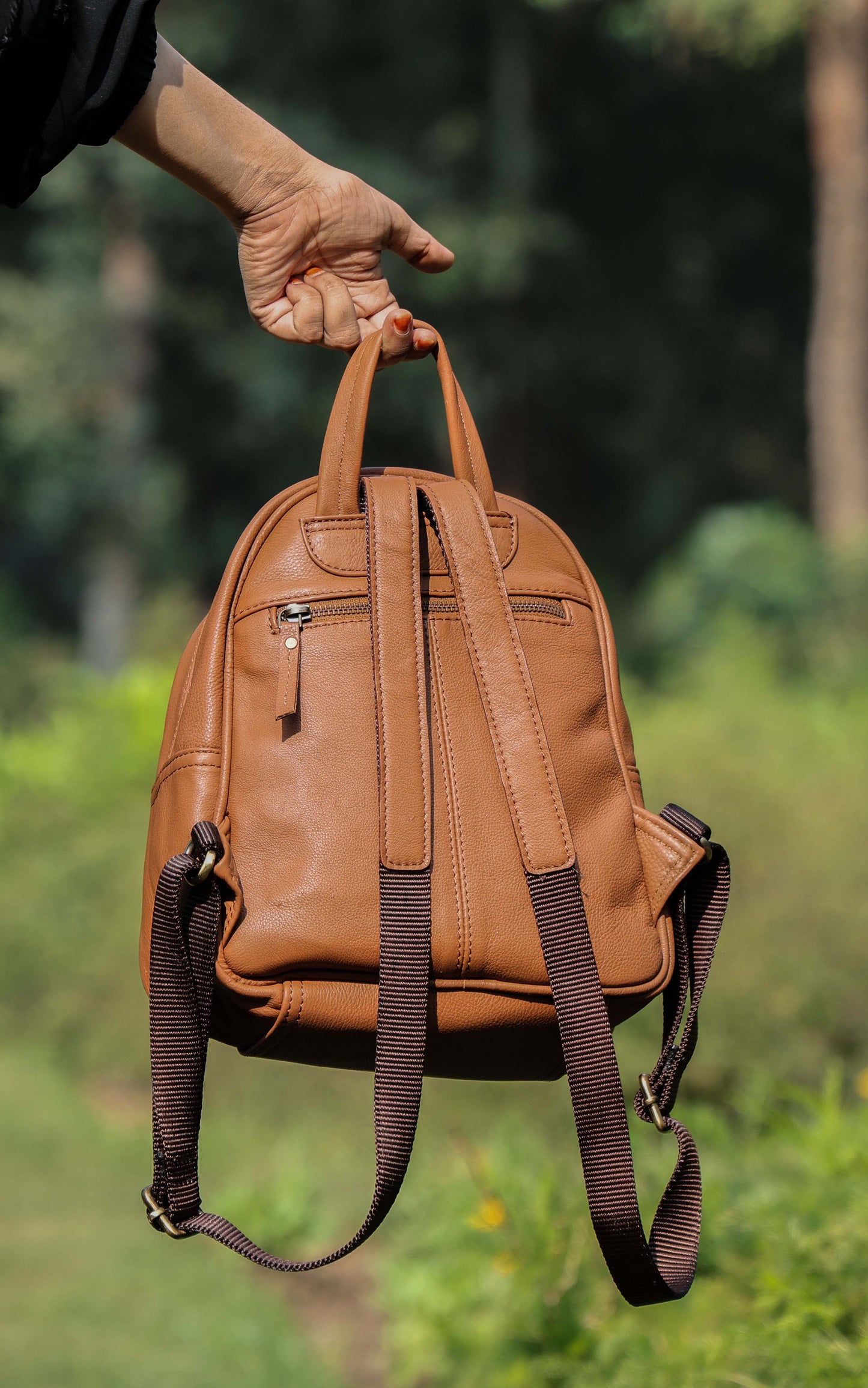 Tan NDM Leather Backpack: Elevate Your Style with Timeless Elegance. Art: BG-1580 Pack of 25