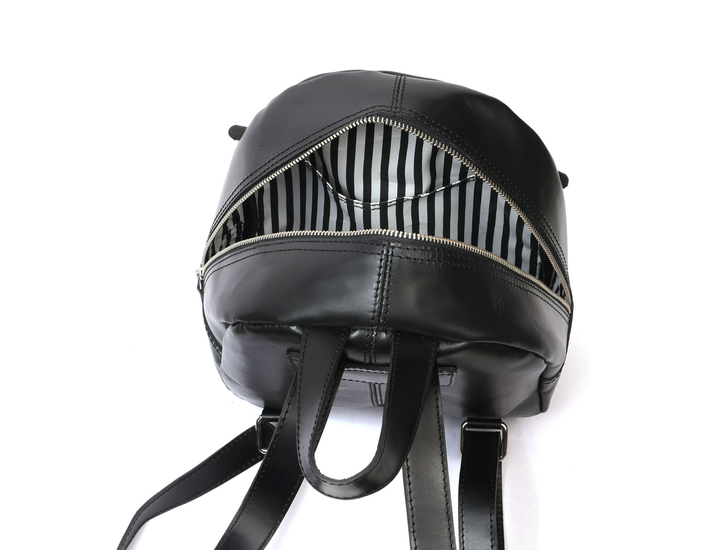 Stylish Small Leather Backpack: Durable & Chic Carryall, Art: BG-1575 Pack of 25