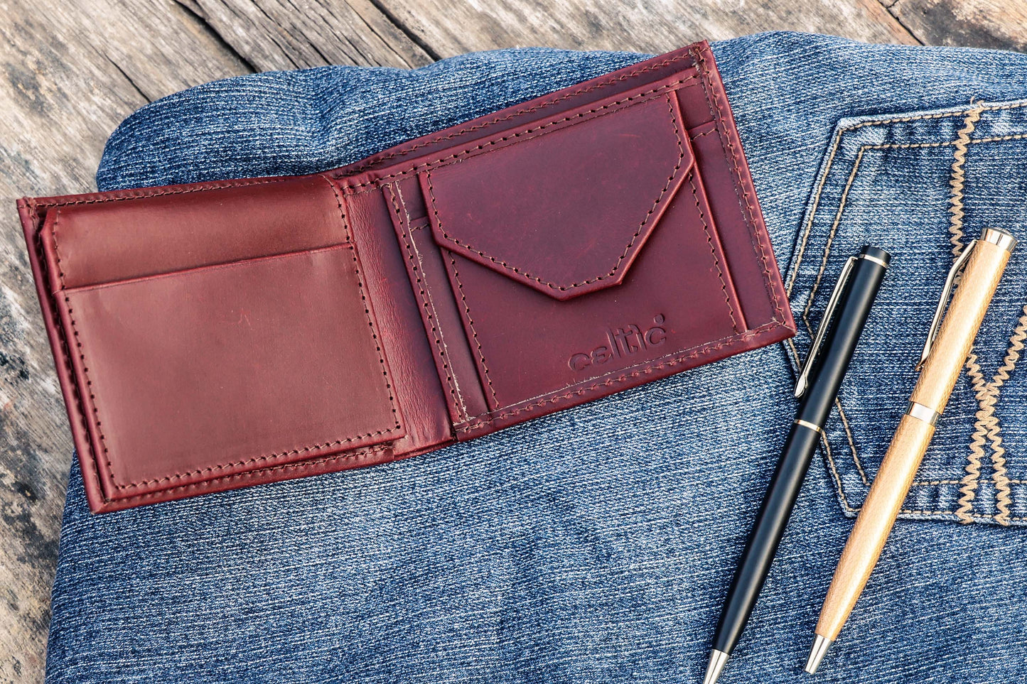 Burgundy Handmade Leather Wallet - Unique Elegance Crafted by Hand, Art:- LA-1411 Pack of 50