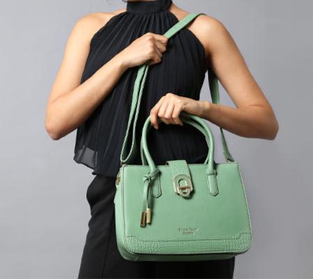Trendy Synthetic Green Bag – Stylish & Durable Handbag for Every Occasion,ART:-DK-2004 Pack of 25
