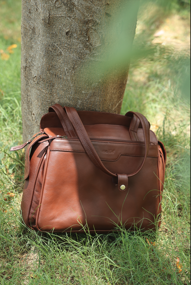 Elegant NDM Soft Leather Tote Bag – Luxurious, Spacious, and Versatile. Art:-BG-1609 Pack of 25
