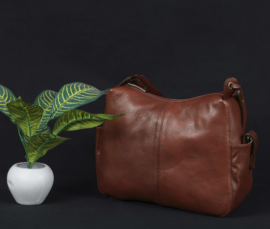 Stylish Leather Women’s Shoulder Bags – Elevate Your Look, ART:-BG-1608 Pack of 25