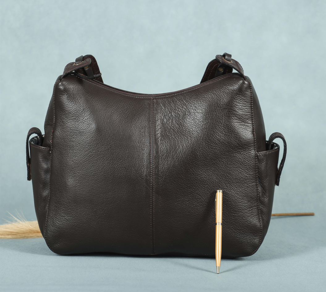 Stylish Leather Women’s Shoulder Bags – Elevate Your Look, ART:-BG-1608 Pack of 25
