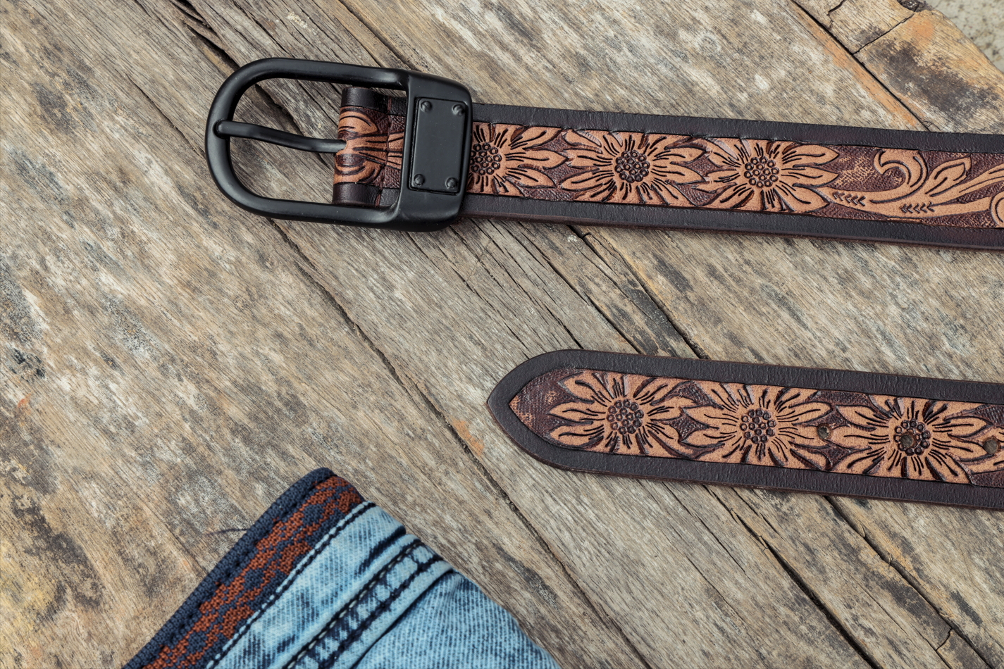 Hand-Carved Leather Belt with Mat Black Buckle, Art: LB-803 Pack of 50