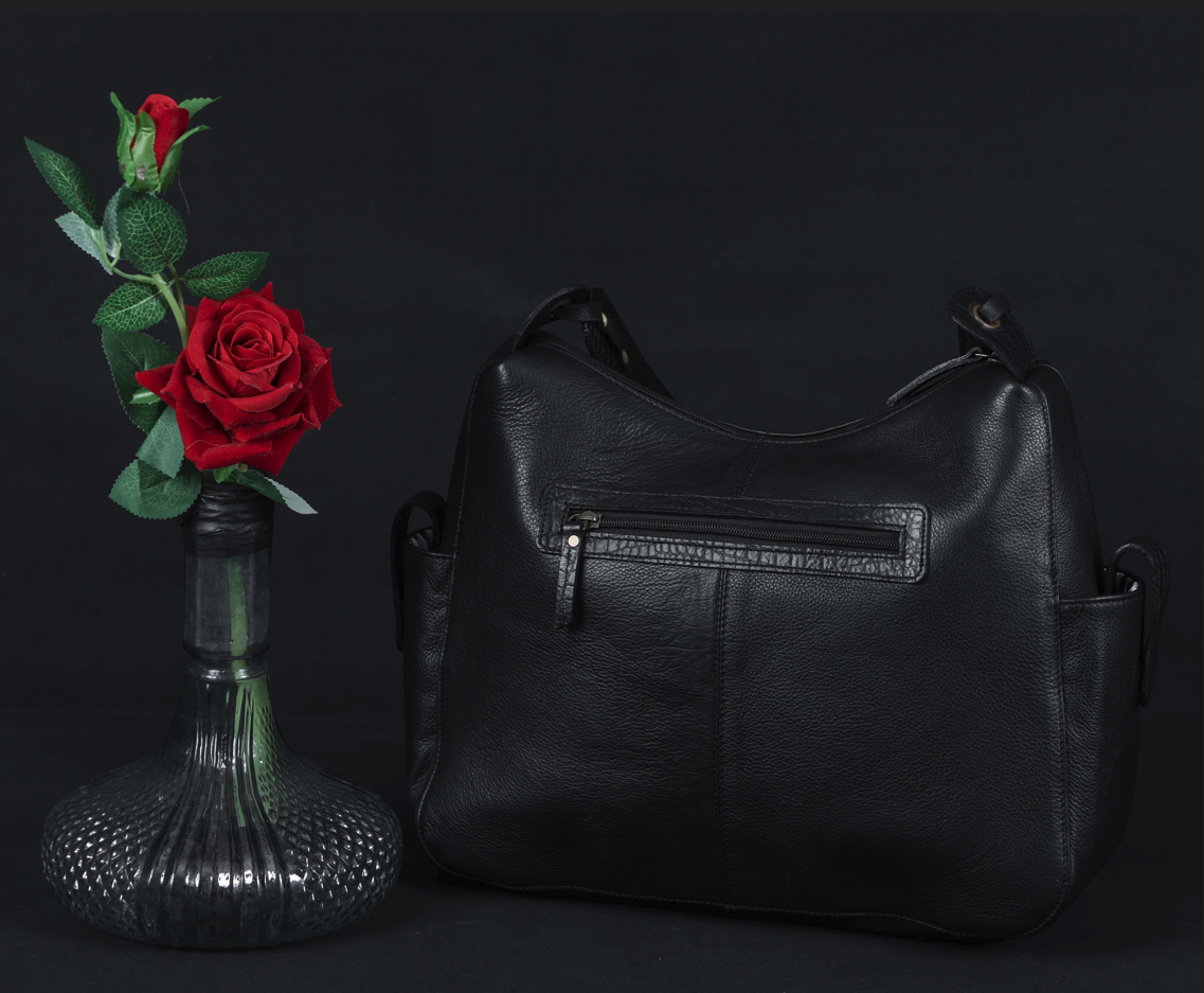 Stylish Leather Women’s Shoulder Bags – Elevate Your Look, ART:-BG-1608 Pack of 25