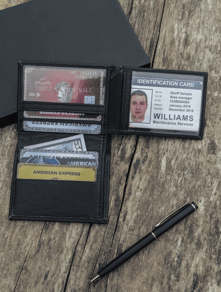 Introducing our Leather Wallet – A Timeless Classic, Art:- LA-1404 Pack of 50