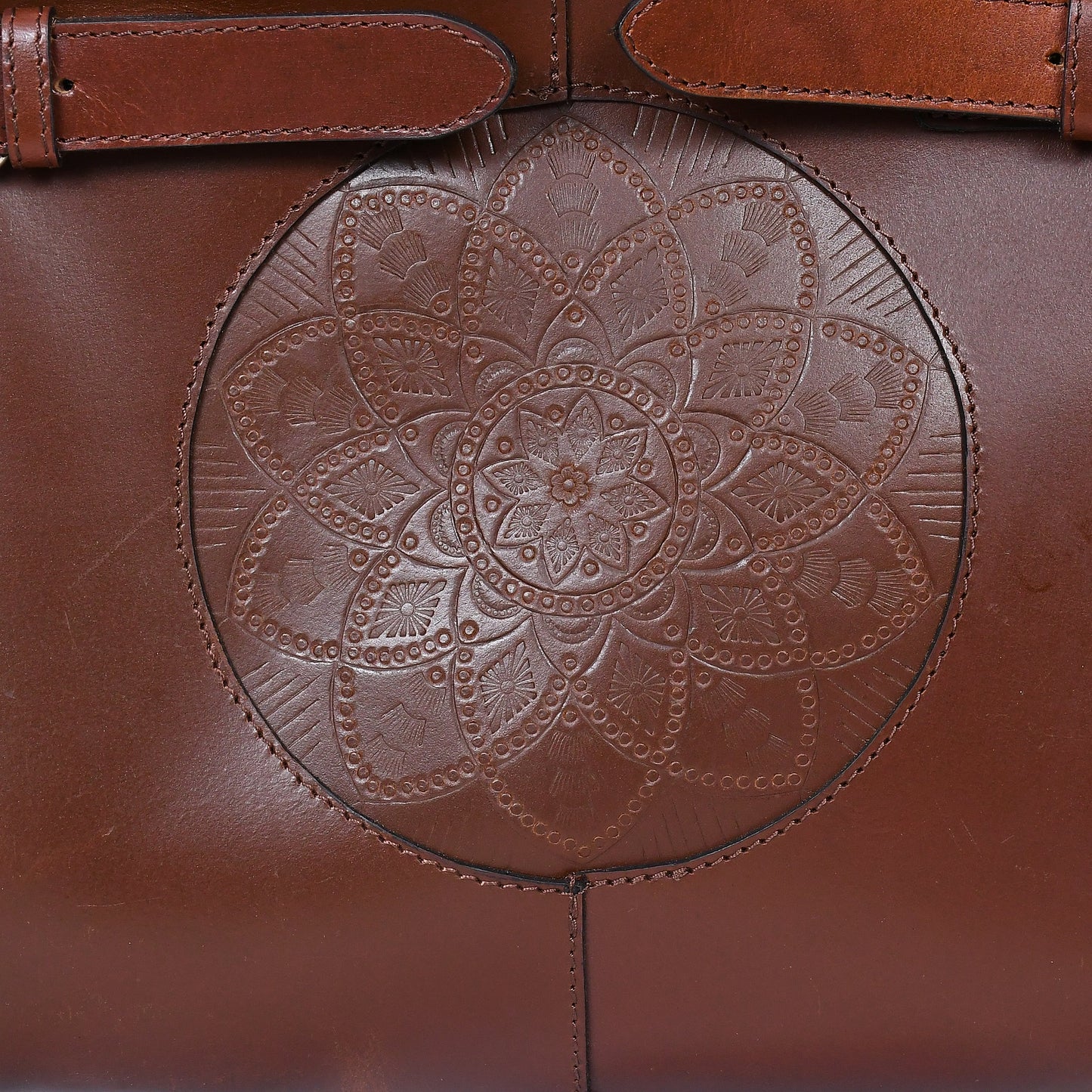 Brown or black color pure leather Shoulder bag for girls and women with glorious design | Party wear. Art: BG-1555 Pack of 25
