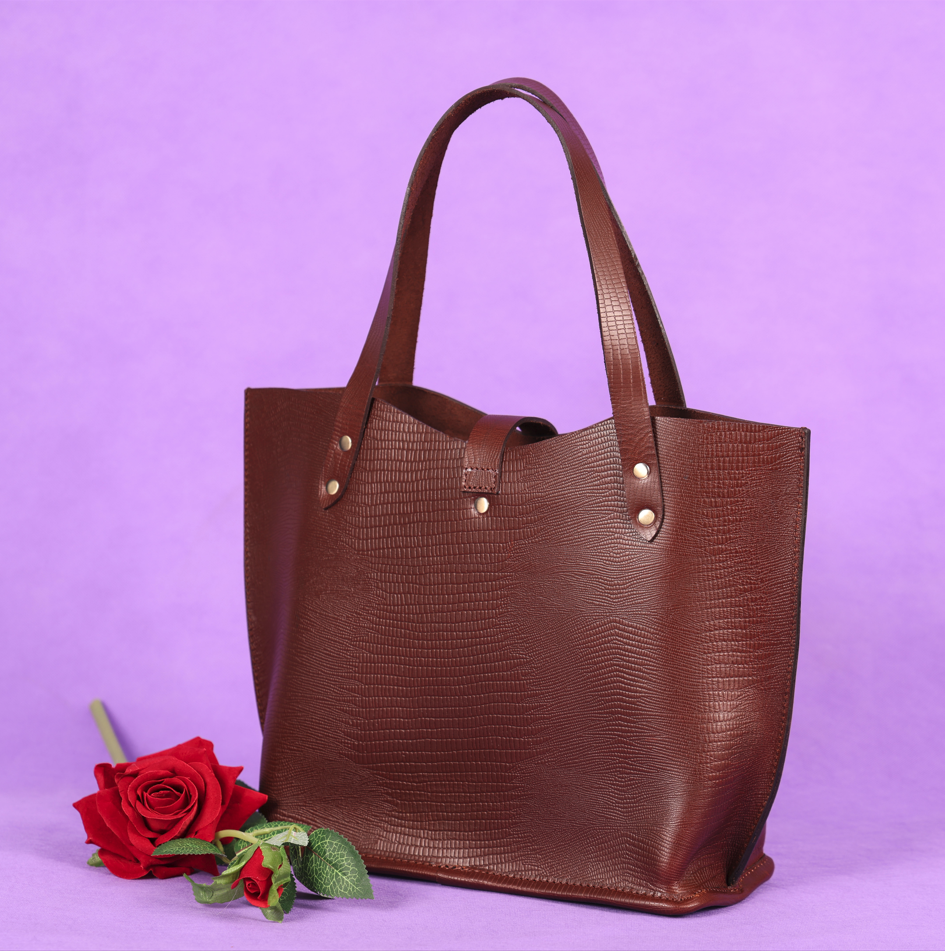 Fashionable Leather Handbag – Chic & Attractive Design for Every Occasion,Art:-BG-1404 L Pack of 25