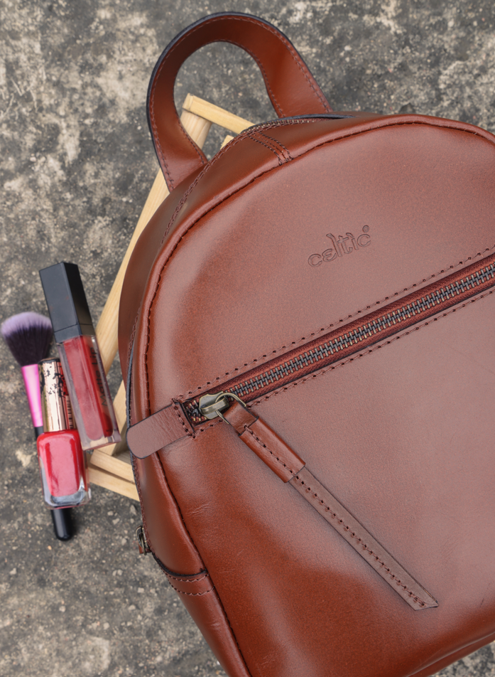Stylish Small Leather Backpack: Durable & Chic Carryall, Art: BG-1575 Pack of 25
