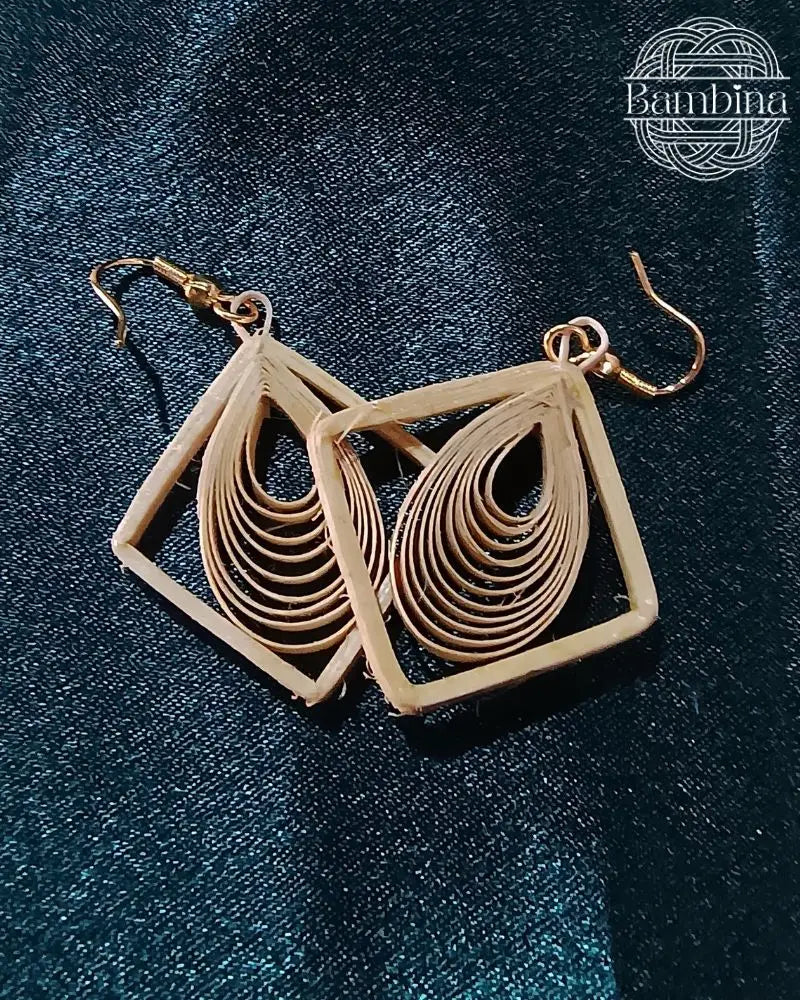 Diagonal quill drop Earrings Pack of 50
