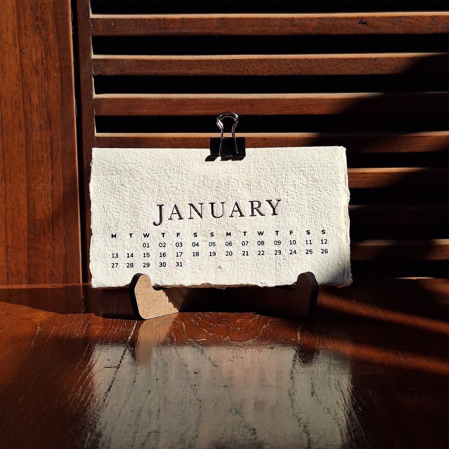 MINI EMBOSSED DECKLE EDGE DESK CALENDAR Pack of 50