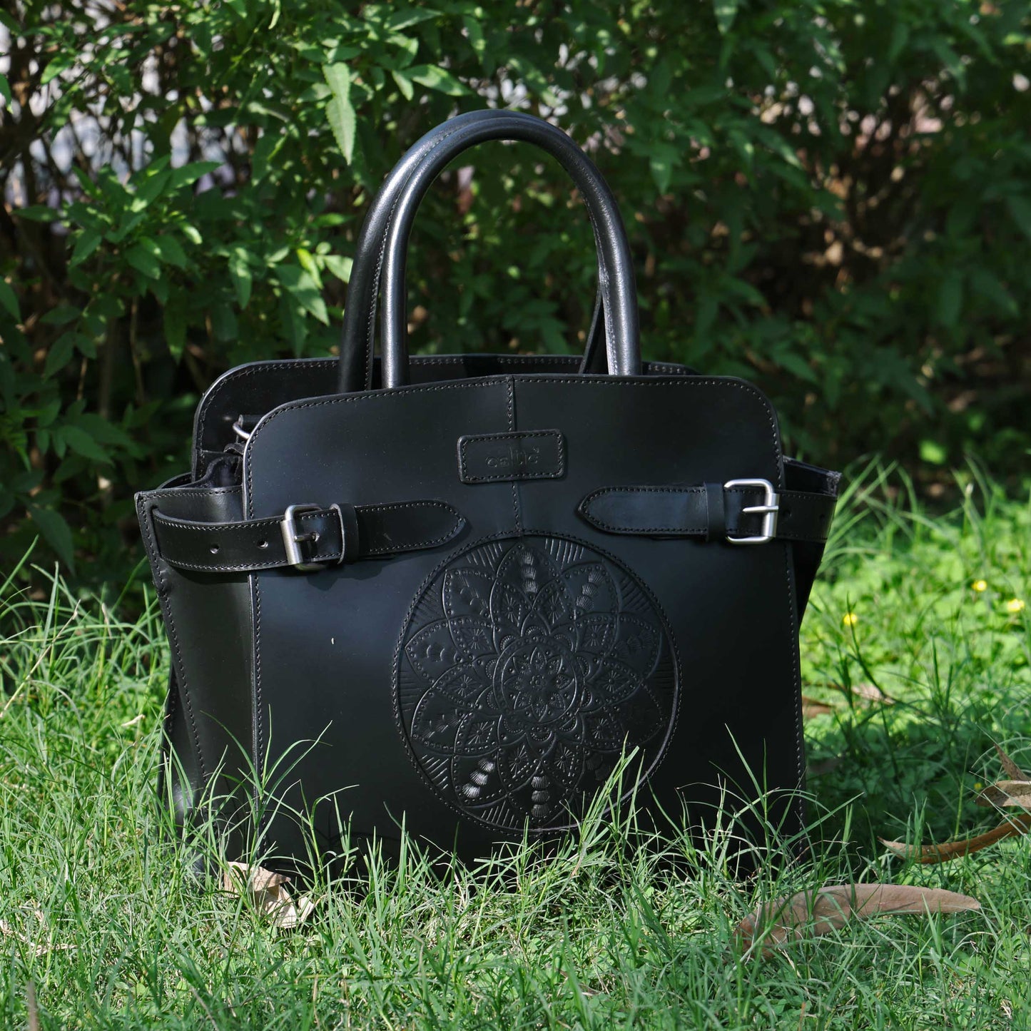 Brown or black color pure leather Shoulder bag for girls and women with glorious design | Party wear.  Art: BG-1555 Pack of 25
