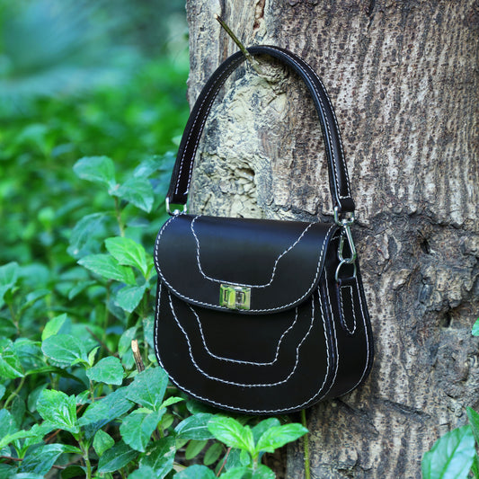 Stylish Leather Bag - Perfect Blend of Tradition & Modern Fashion, Art:- BG-1365 Pack of 25