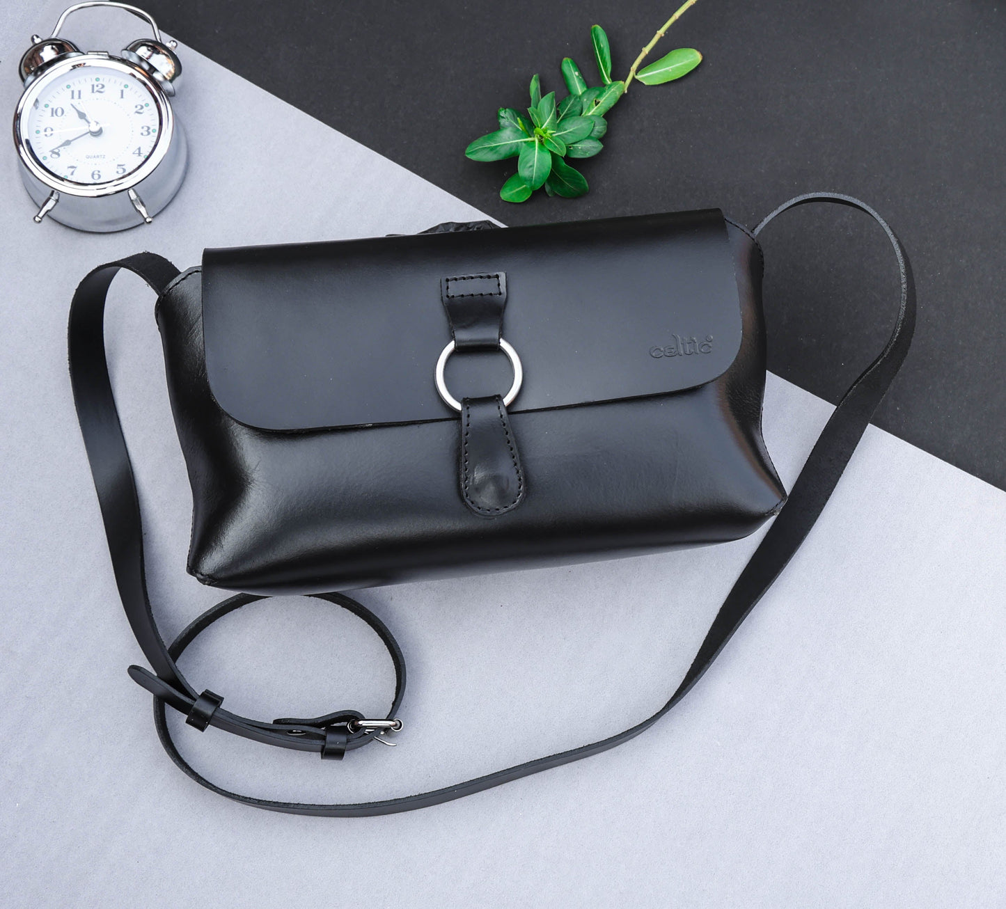 Celtic Stylish and Functional Leather Cross Body Bag - Perfect for Everyday Use. Art: BG-1409 Pack of 25