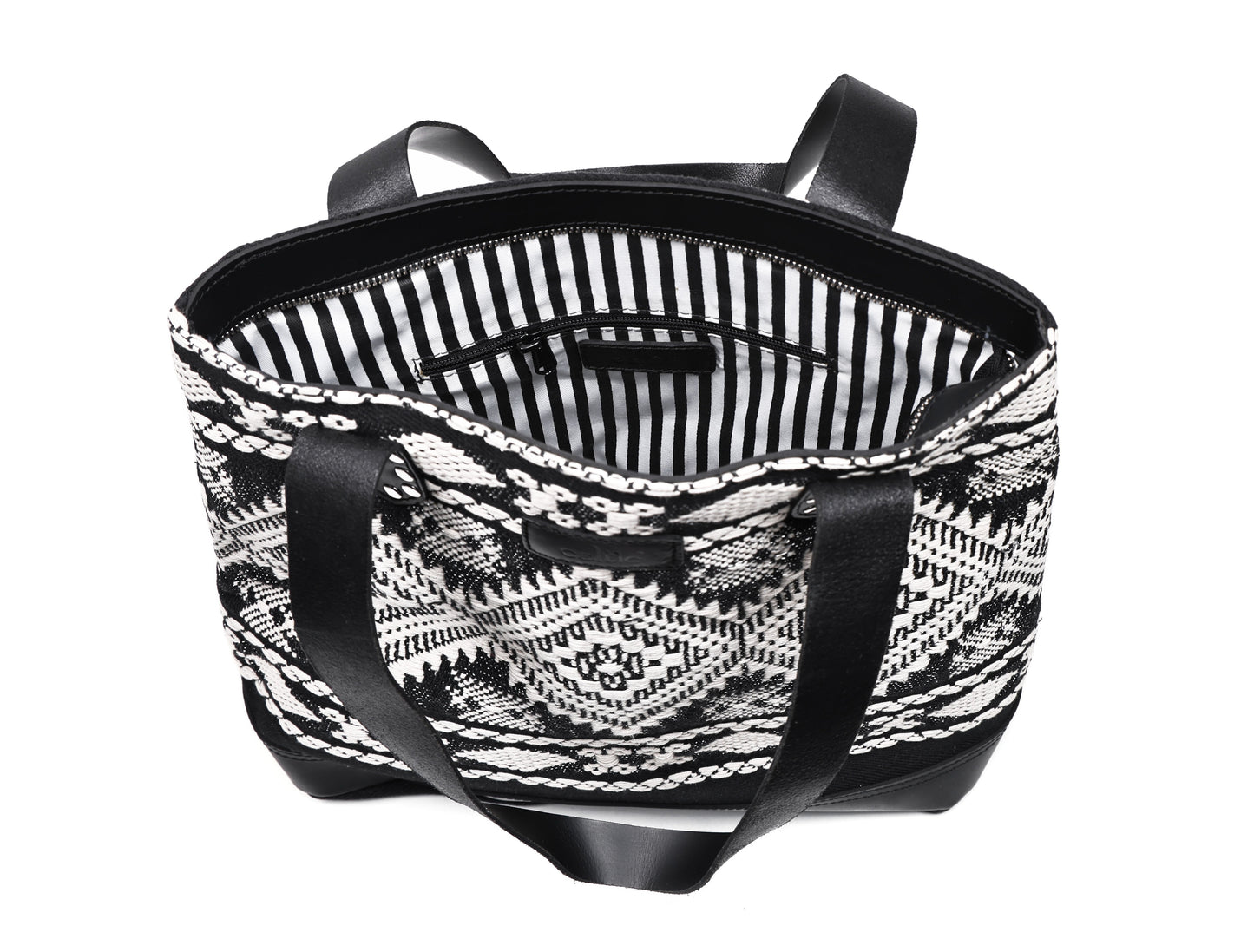 "Chic Simplicity: Your Essential Tote Bag for Everyday Style." Art: BG-1751 Pack of 25
