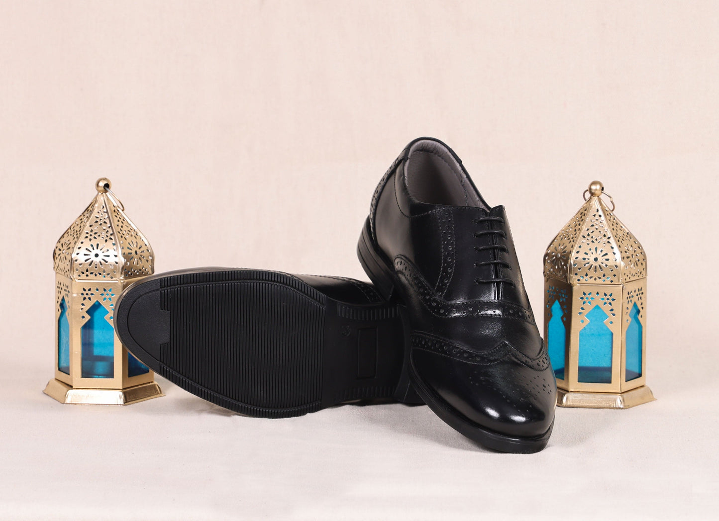 "Refined Elegance: Premium Black Formal Shoes" Art: LS-1105 Pack of 25