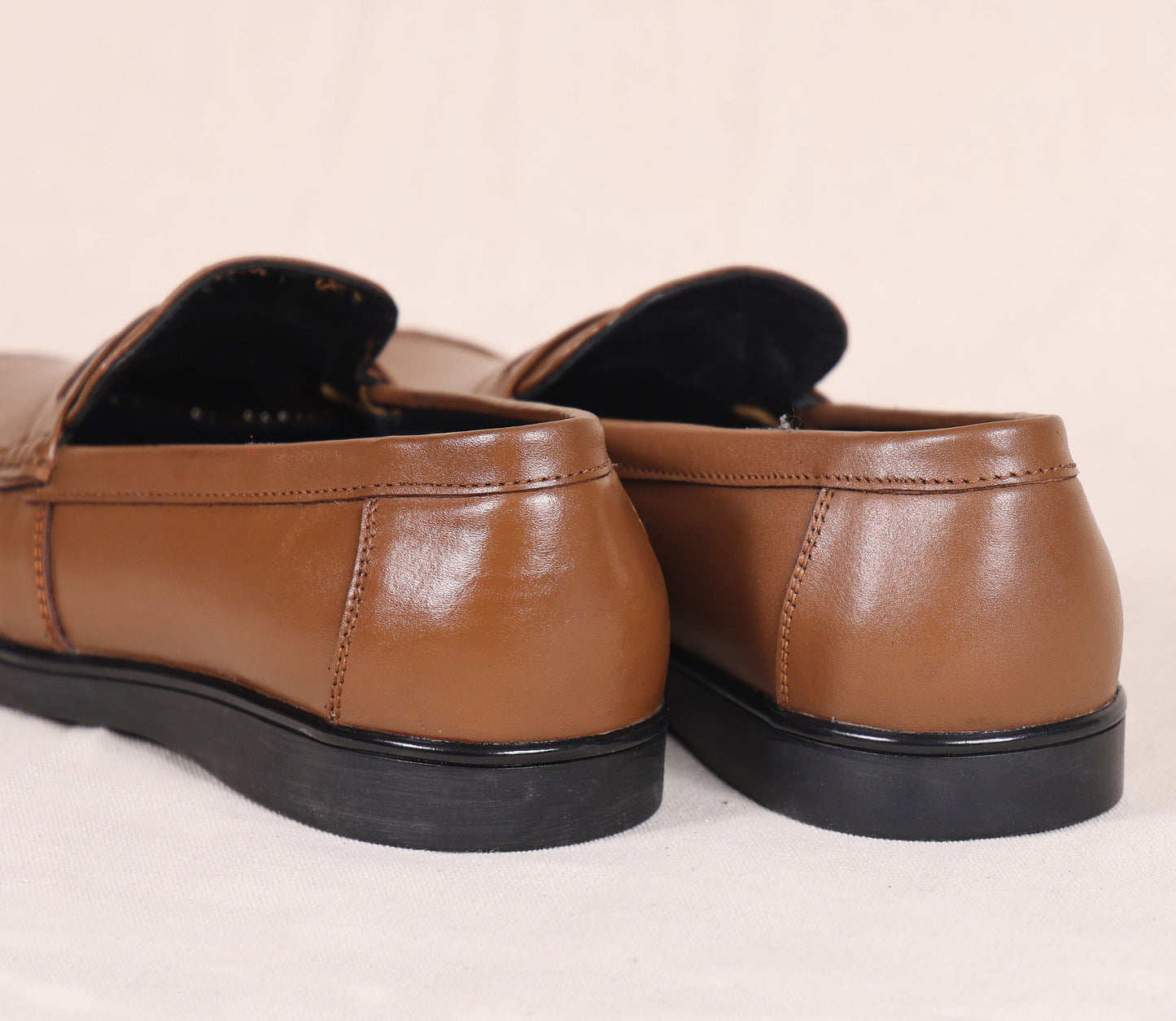"Timeless Charm: Tan Casual Loafer Leather Shoes, Art: LS-1106 Pack of 25