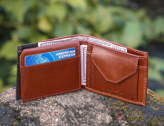 "Explore Premium Leather Wallets: Classic and Contemporary Designs" ART:-LA-1401 Pack of 50