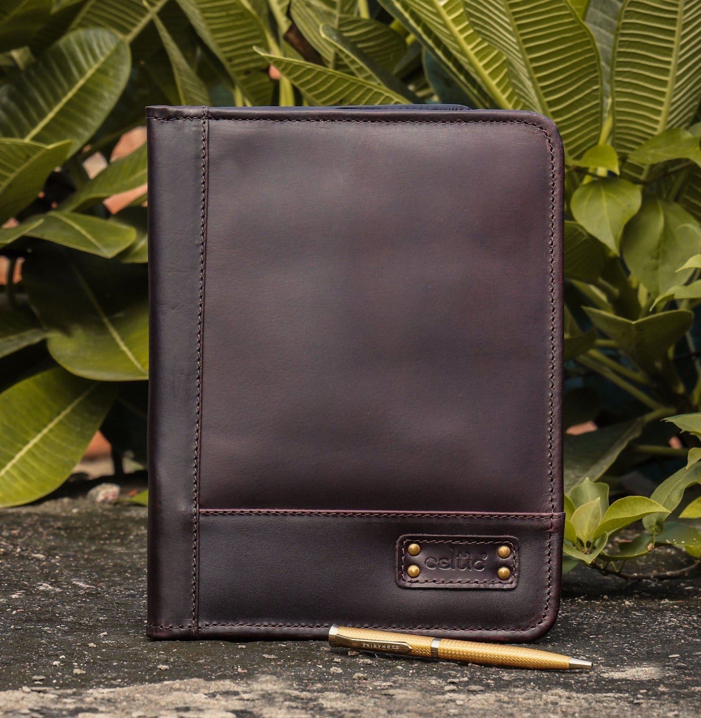 Premium Leather Diary Cover with Spacious Compartments for Pens and Accessories, Art: LA-1733 Pack of 25