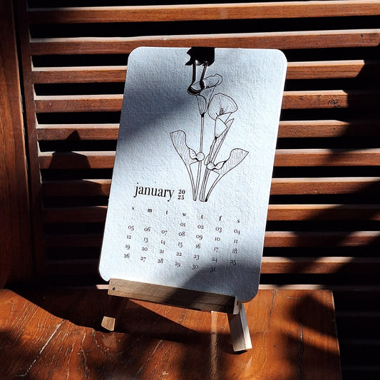 CALENDAR ON EASEL STAND Pack of 50