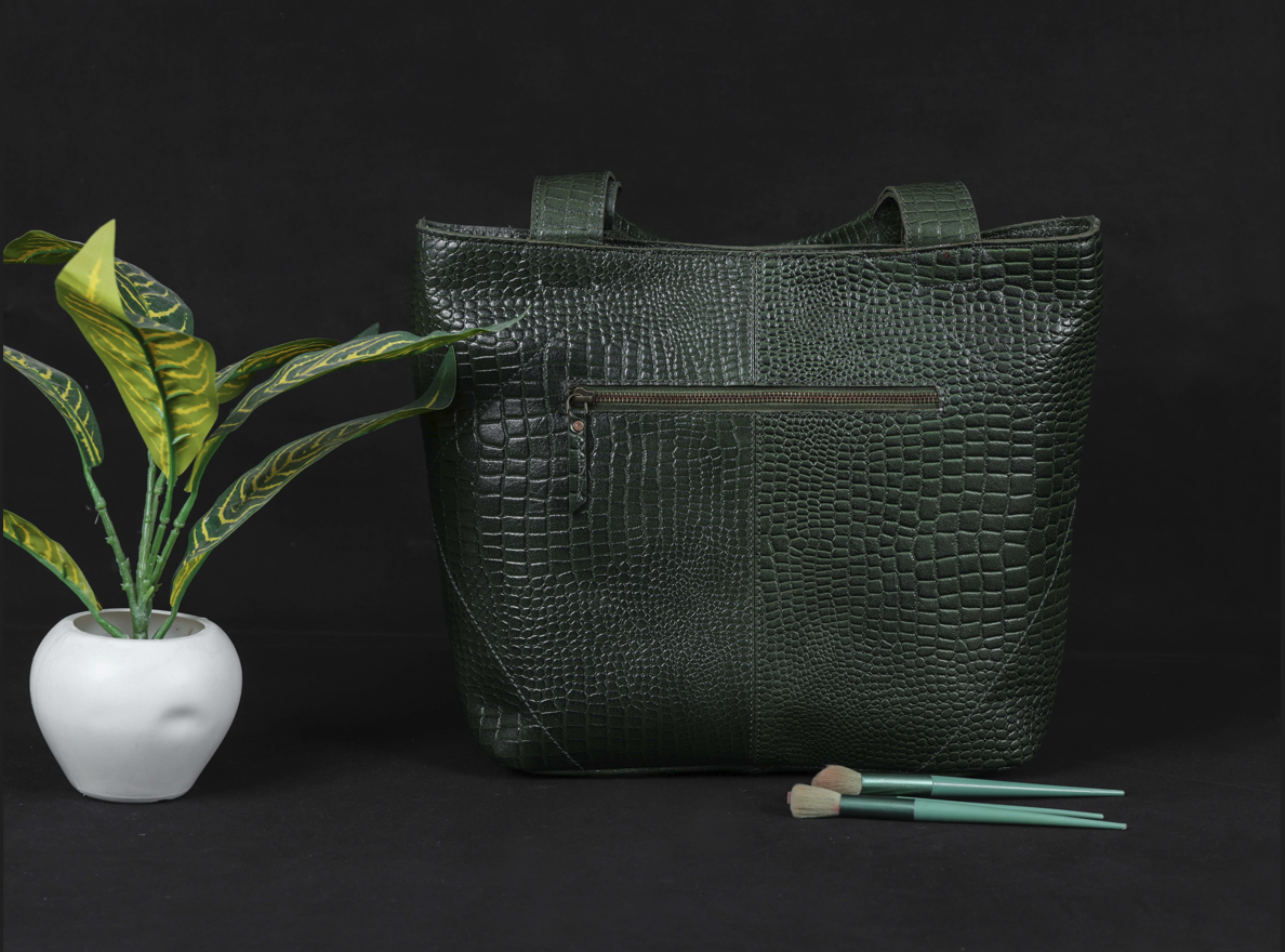 New celtic premium Elegance in Leather Tote Bag with Leather Accents. Art: BG-1387 Pack of 25