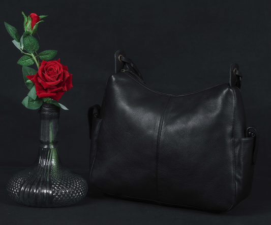 Stylish Leather Women’s Shoulder Bags – Elevate Your Look, ART:-BG-1608 Pack of 25
