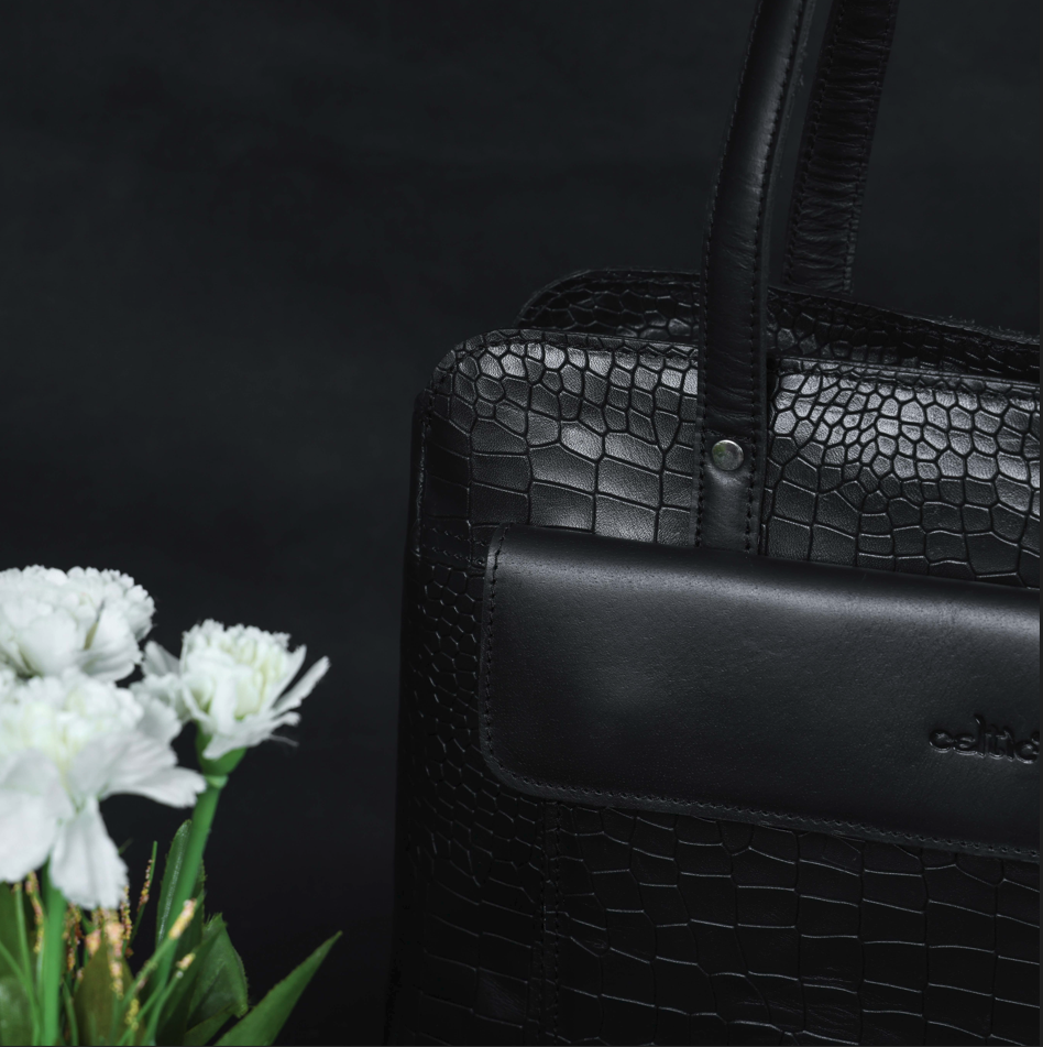 Extra Spacious Stylish Leather Shoulder Bags – Perfect for Every Occasion, ART:-BG-1607 Pack of 25
