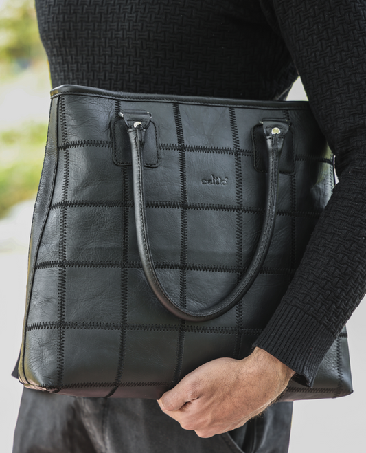 "Sophisticated Simplicity: Elevate Your Style with our Timeless Tote Bag" Art: BG-1141-Z Pack of 25
