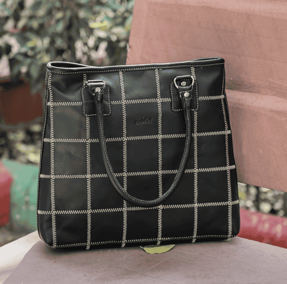 "Sophisticated Simplicity: Elevate Your Style with our Timeless Tote Bag" Art: BG-1141-Z Pack of 25