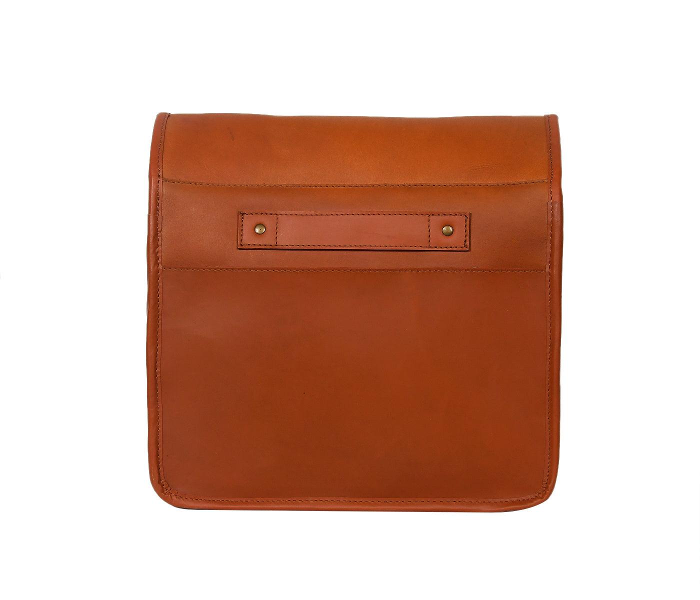 Pure Leather messenger bag, Art: BG-1424 Pack of 25