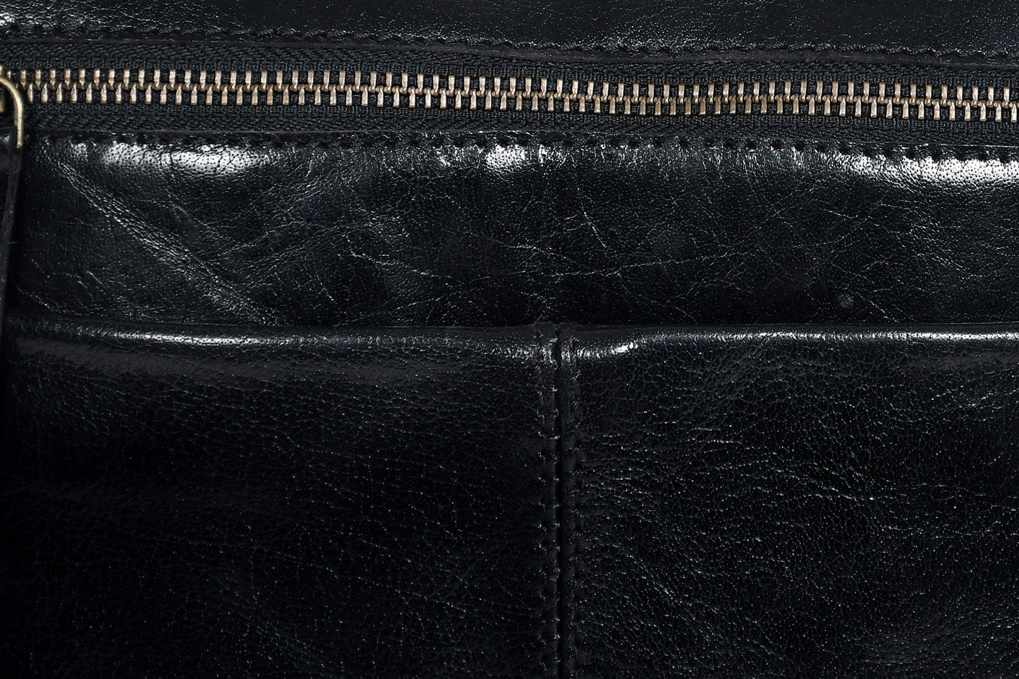 Elevate Your Style with our Black Leather Sling Bag, Art: BG-1428 Pack of 25