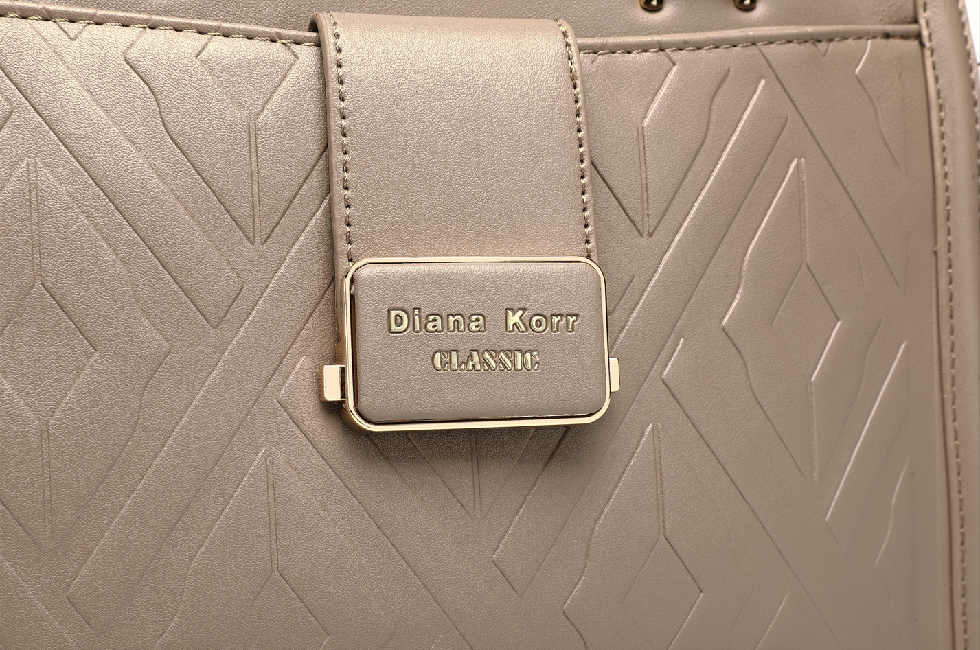 Chic Synthetic Beige Bag – Elegant & Versatile Handbag for Any Occasion,ART:-DK-2002 Pack of 25
