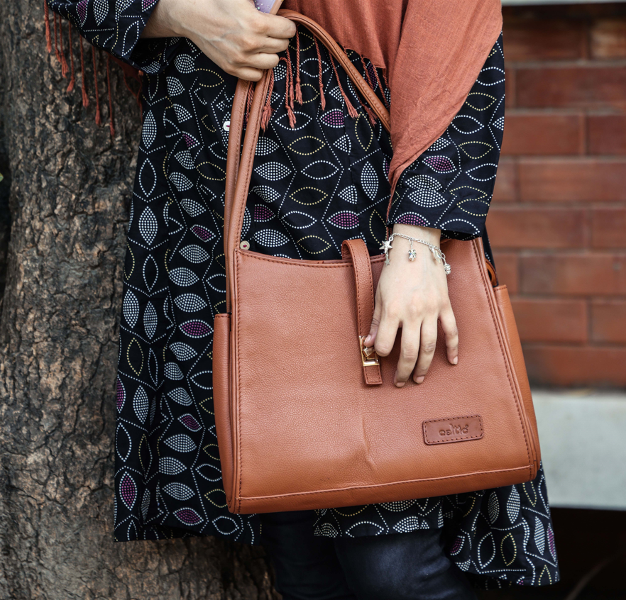 Soft Leather Lightweight Tote Bag: Art: BG-1583 Pack of 25