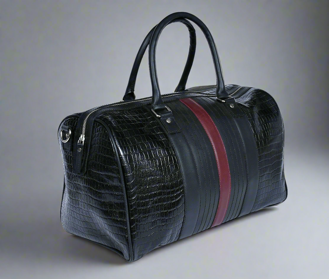 Black Color Pure Leather Duffel Bag for Travelling | Handmade Weekender Bag. Art: BG-1712 Pack of 25