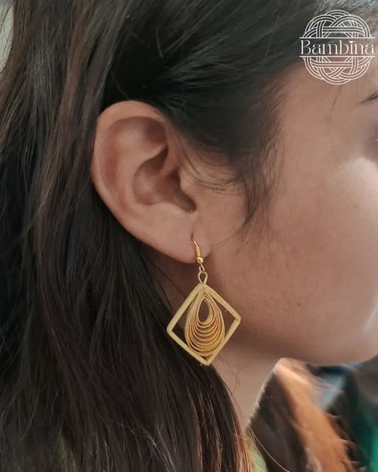 Diagonal quill drop Earrings Pack of 50
